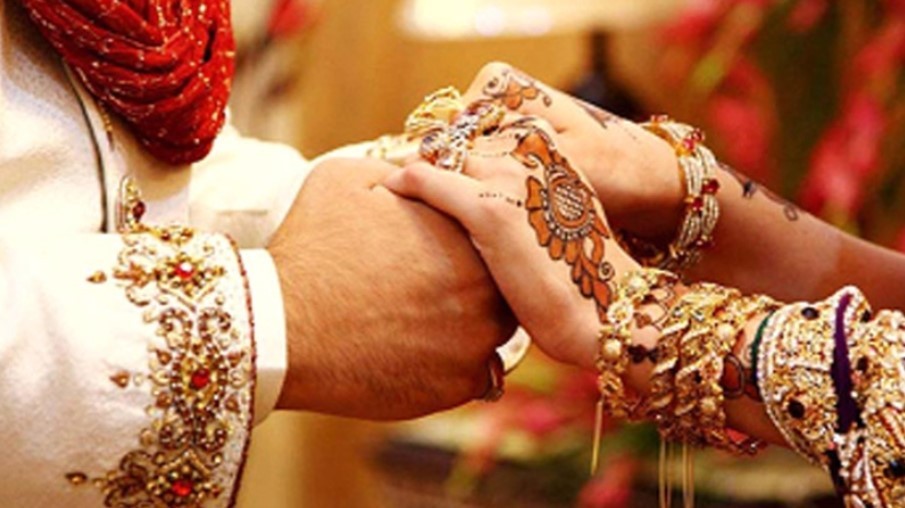 বিয়ে করলেই ১৬ লাখ টাকা অনুদান, সন্তান জন্মের পর হবে দিগুণ